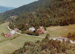 Flyfoto fra Hegerberg på Tingvoll. Bildet er datert 30. juli