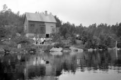 Tekst mangler. Her trenger vi hjelp av noen som kjenner seg 