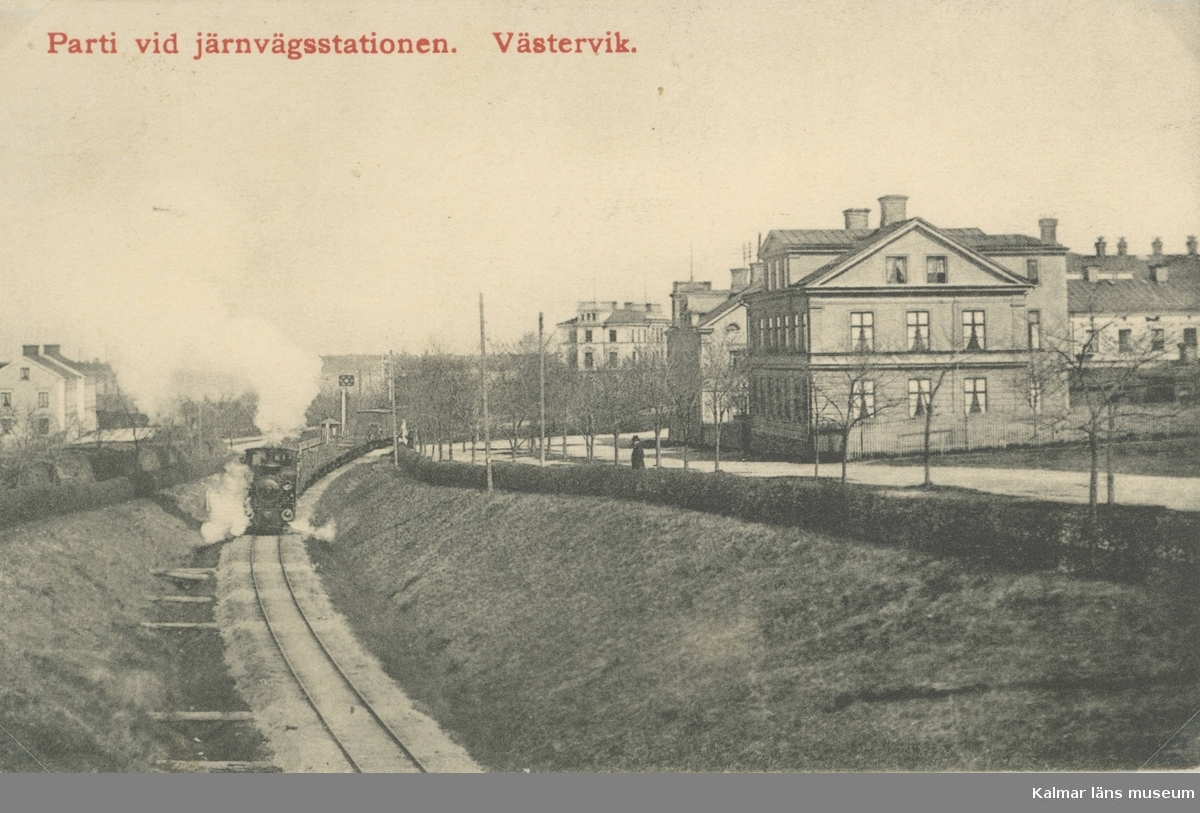 Vykort med motiv från Järnvägsstationen i Västervik.