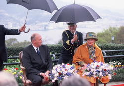 Kong Harald dronning Sonja i Nagasaki Japan statsbesøk 30.3.