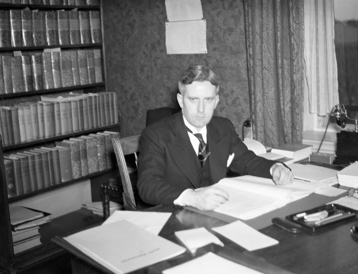 Karlstad siste borgmästare hette Gunnar Lindskog, med ämbetstid mellan 1938 och 1965, här på en bild som ny på posten.