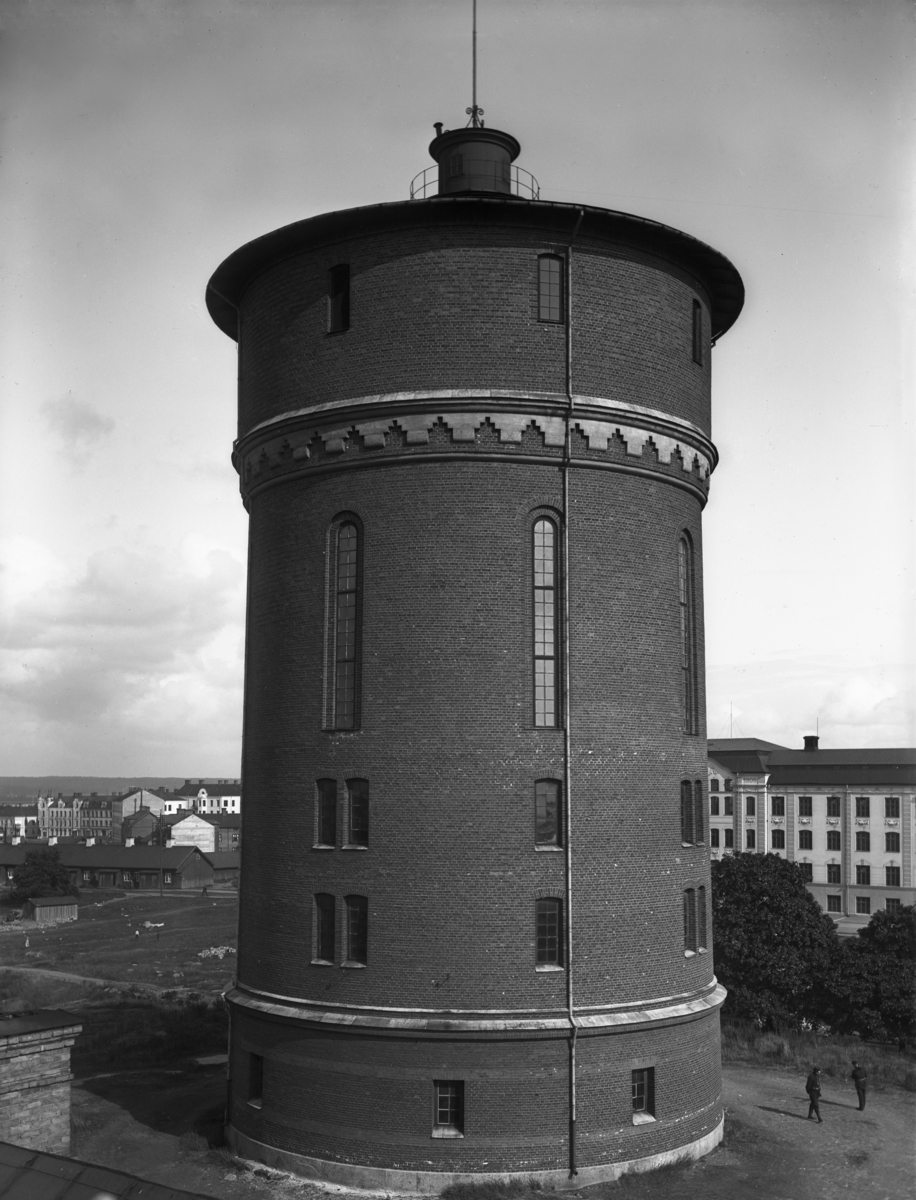 Vattentornet på Herrhagen, uppfört 1889. Ombyggdes till bostäder i början av 1990-talet.
