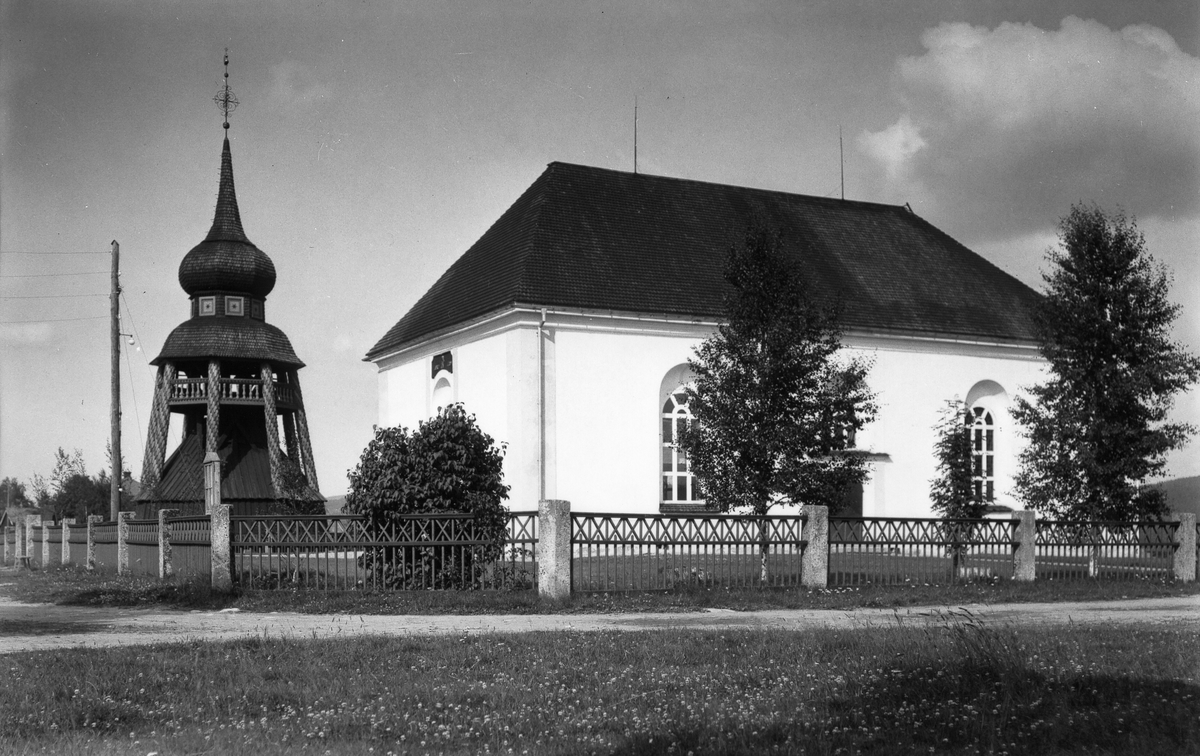 Kyrkan i Undersvik.
