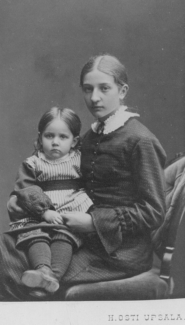 Kvinna med barn, f. Hedrén.