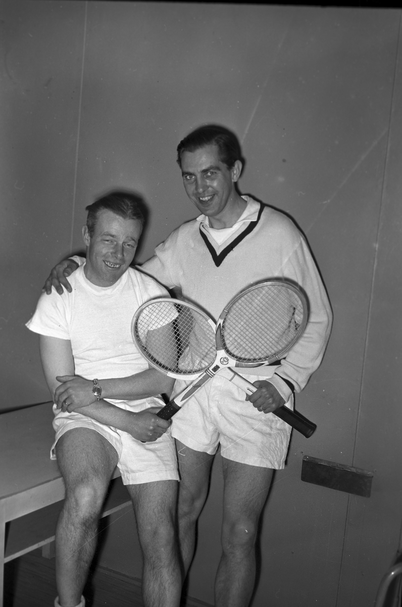 Tennis. 10 maj 1953. Brynäs - Hofors.