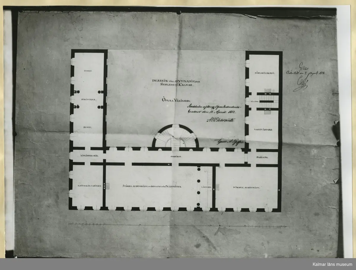 C. F. Sundvalls ritningar till gymnasium i Kalmar, godkänd 1812. Huset är numera säte för Kalmar kommun.
