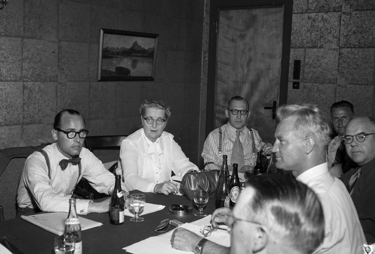 Fra bankfunksjonærenes landsmøte i Handelsstanden