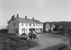 Kjøpmann O. Lutdal, butikk, Leksvik