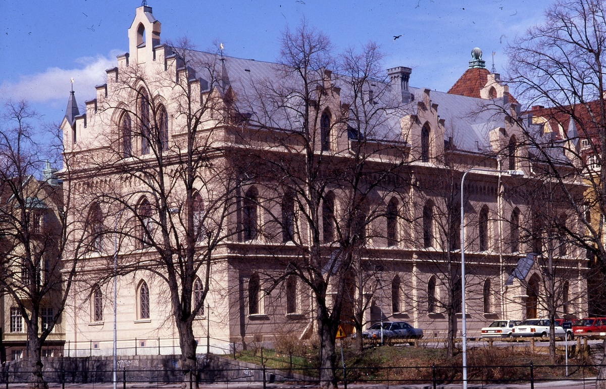 Frimurarhuset, uppfört 1871, blev byggnadsminne 1987.

