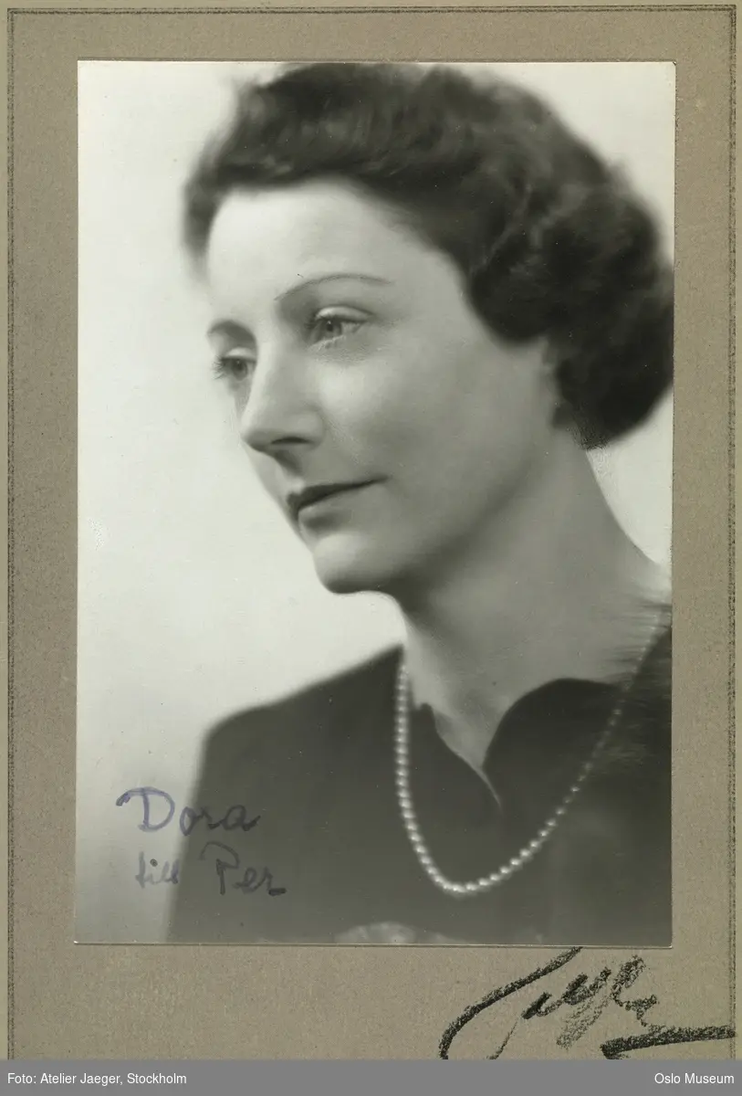 Søderberg-Carlsten, Dora (1899 - 1990)