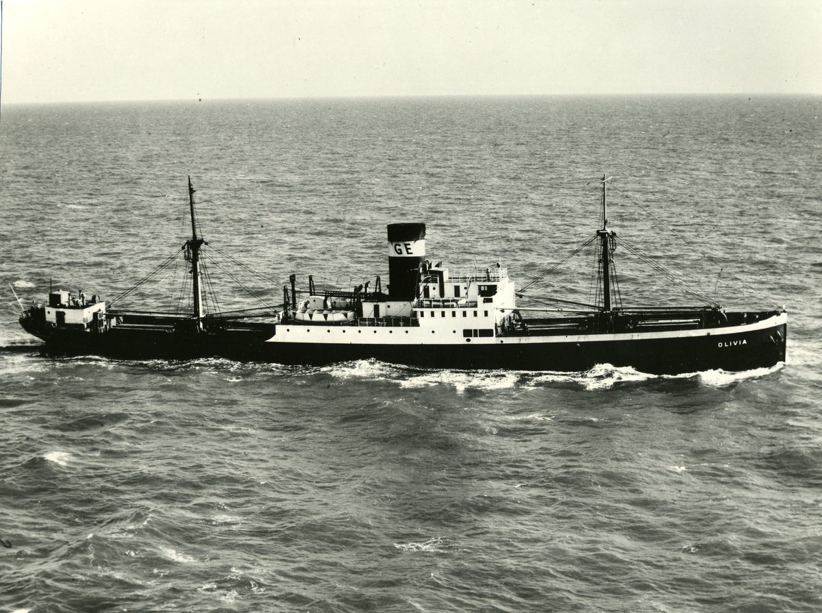 Lastfartyget ss Olivia i Firma Gustaf Erikson ägo 1940 - 1957.