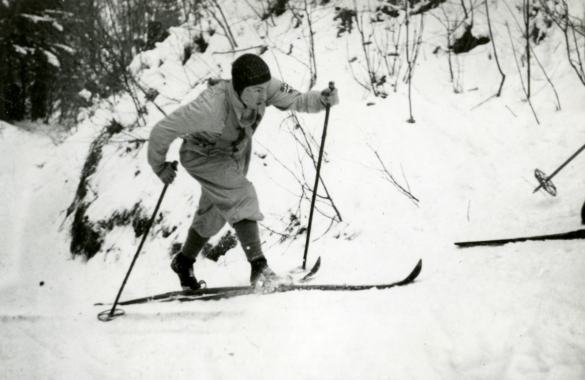 Arne Rustadstuen under 18 km langrenn i OL i Garmisch - Norsk ...