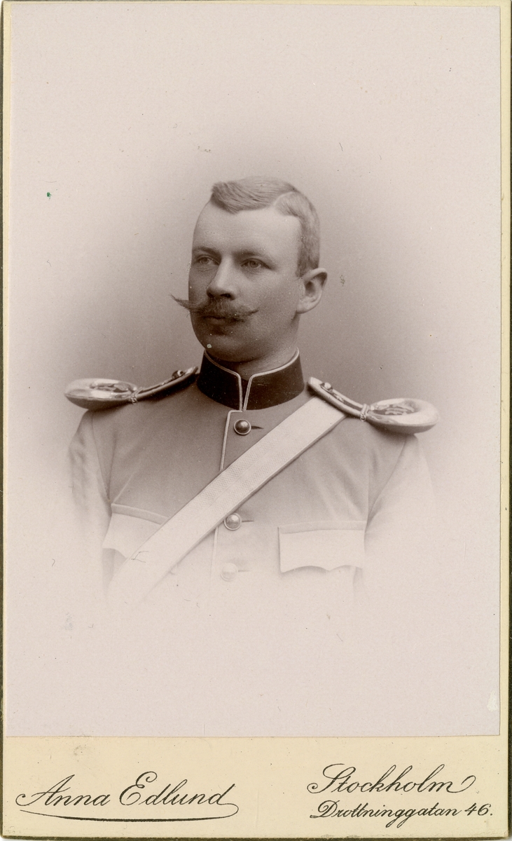 Porträtt av Eric Georg Ludvig von Boisman, officer vid Norrlands ...