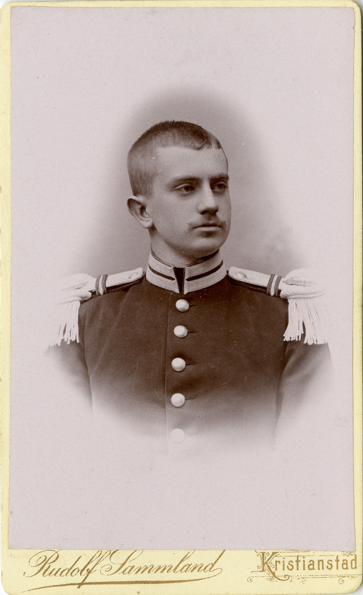 Porträtt av Casten Folke Samlomon von Otter, löjtnant vid Svea livgarde I 1.