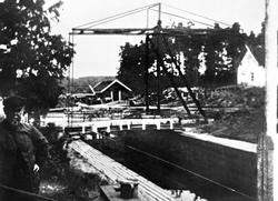 Ørje bru i Marker ca. 1930? Gammel vippebru demontert i 1936