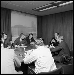 Skandinavisk LO-delegasjon besøker PF. Fra møte.