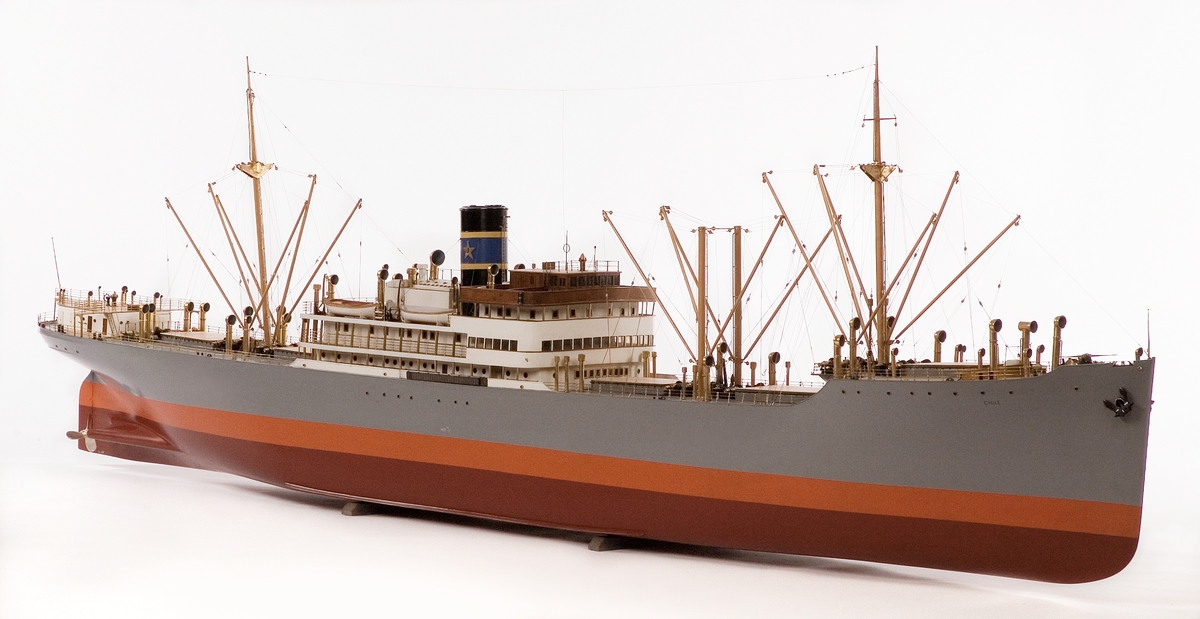 Fartygsmodell av lastfartygen CHILE.