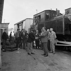 Overrekkelse av damplokomotiv.