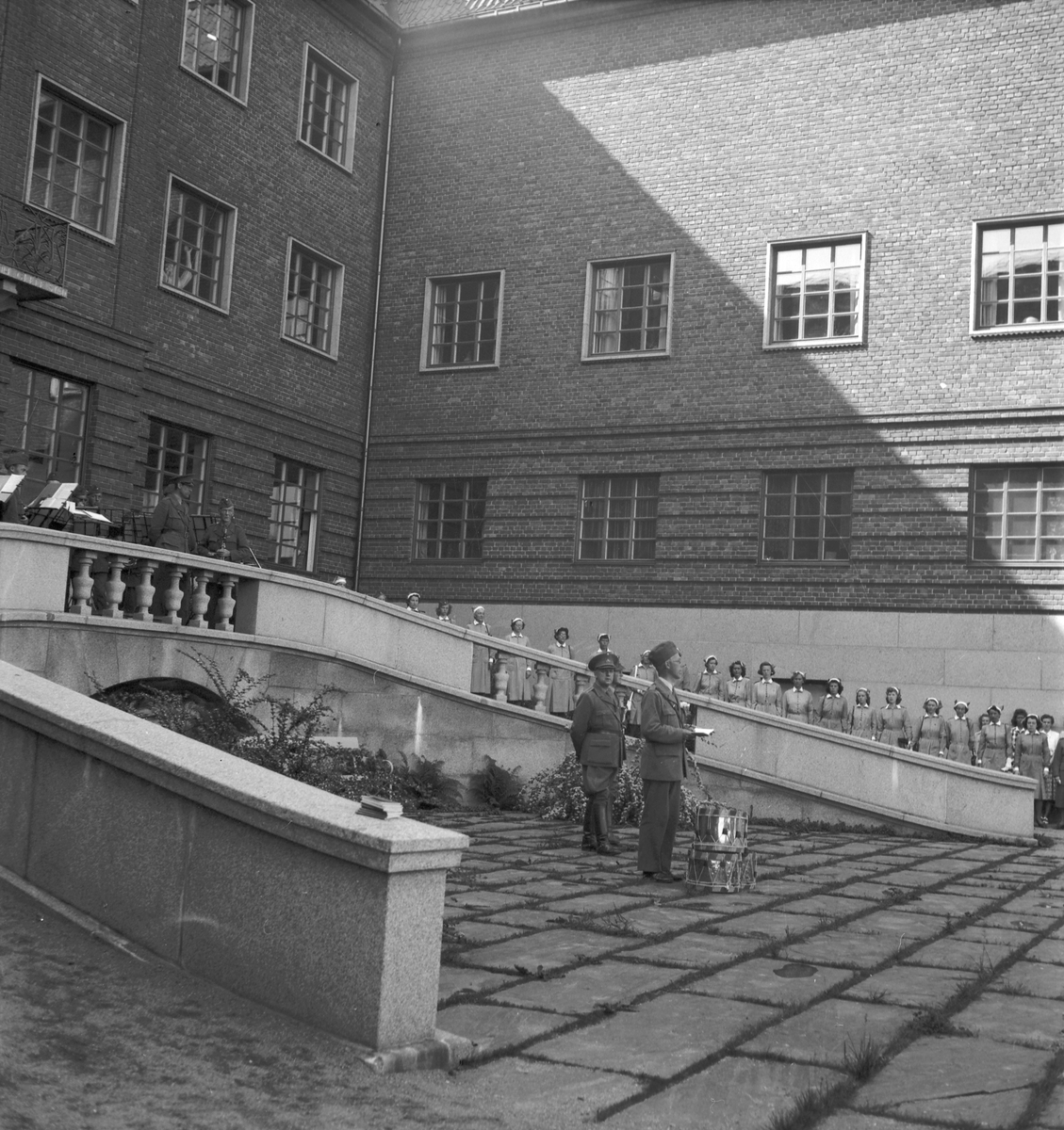 Juni 1944. Stabens korum. Muséets gårdsplan
