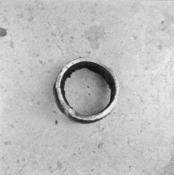 Ukjent motiv. Muligens avkappet rør.