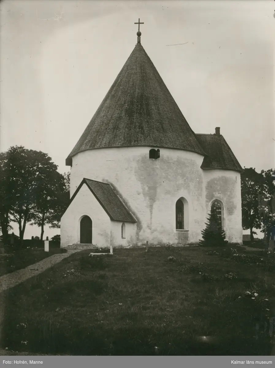Hagby kyrka.