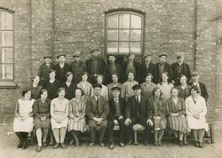 Arbeidsmannskap, ved Borregaard Industrier, ant 1930-tallet.