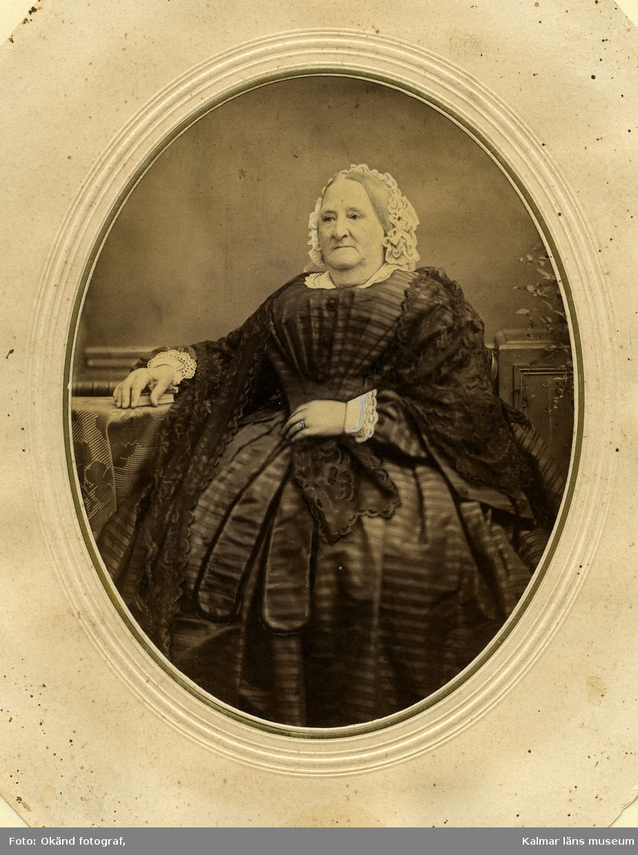 Sofia Vilhelmina Posse, född Berg von Linde, grevinna. Född 1792, död 1871. Maka till greve Carl Otto Posse.