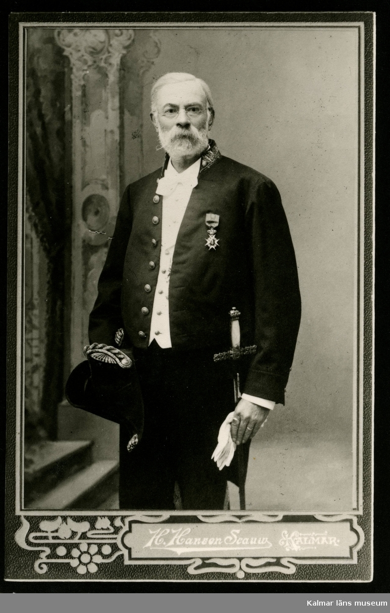 Götherström, Oskar Leonard
Förste lantmätare i Kalmar län.
Född i Stockholm 1837,
död 1909.