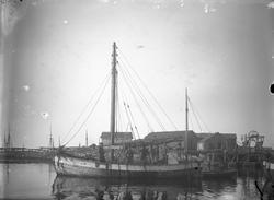 Fiskeskøyte Reg. R107