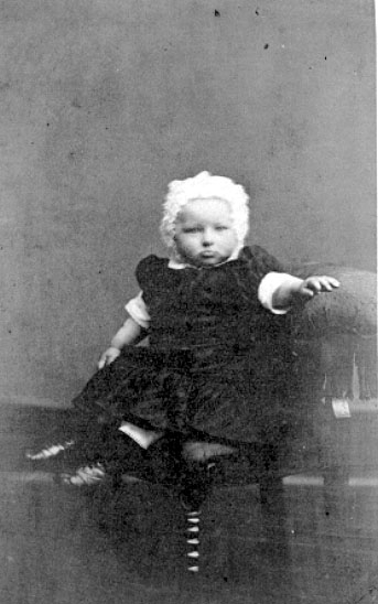 Clara Maria Teofila Tengstrand, Göteborg.
Född 1877 i Hol sn.
Död 1949 i Göteborg.