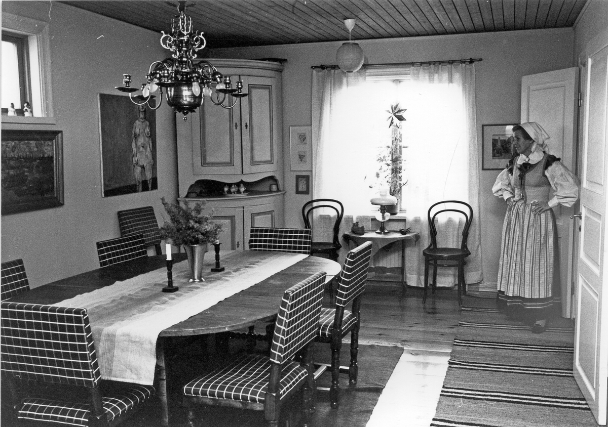 Lippe Rohlén i bostaden, brandchefen Sven Rohléns hus, Övre Bergsgatan 15, Gävle.
