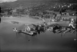 Fuglset, Bolsønesverft..Nilsholmen før Nothenget ble bygd, E