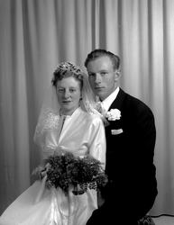 Bilde er registrert på Georg Bråten.

Fra Nordmøre museums f