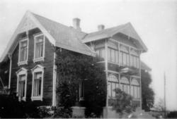 ";Glasshusset";, bolig for Ole Mollan sen ca 1925, Bjønnahua