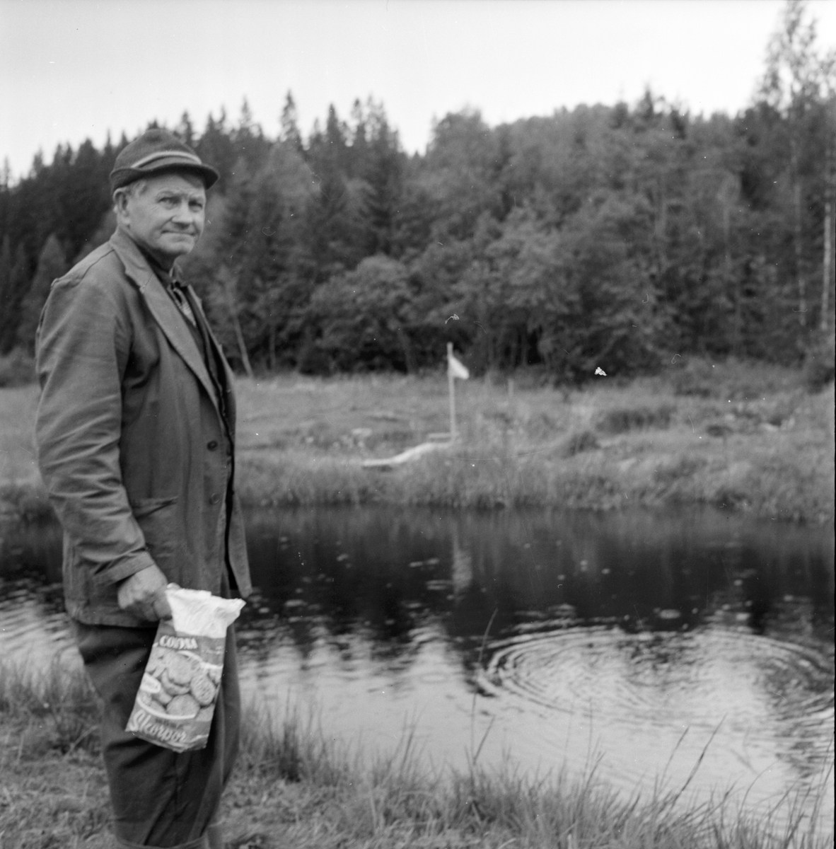 Belsbo,
Karl Jonsson, fiskodlare,
18 Augusti 1964