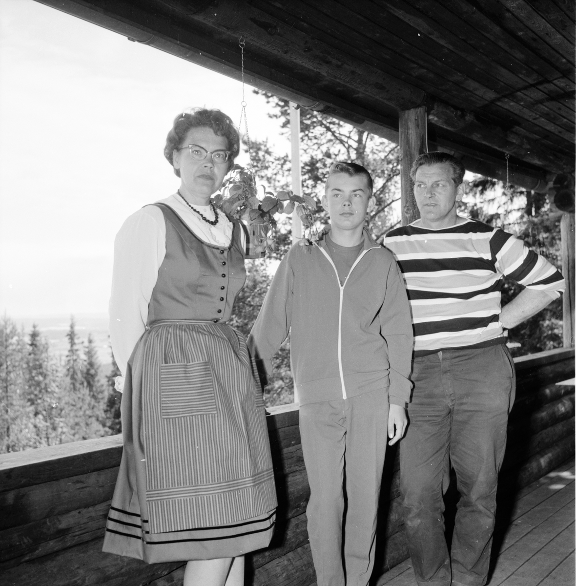 Vallsta,
Åsbergsstugan, Renoverad,
1 Juli 1965