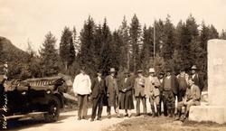 Vegdirektør Baalsrud på befaring i Vrådal i 1904