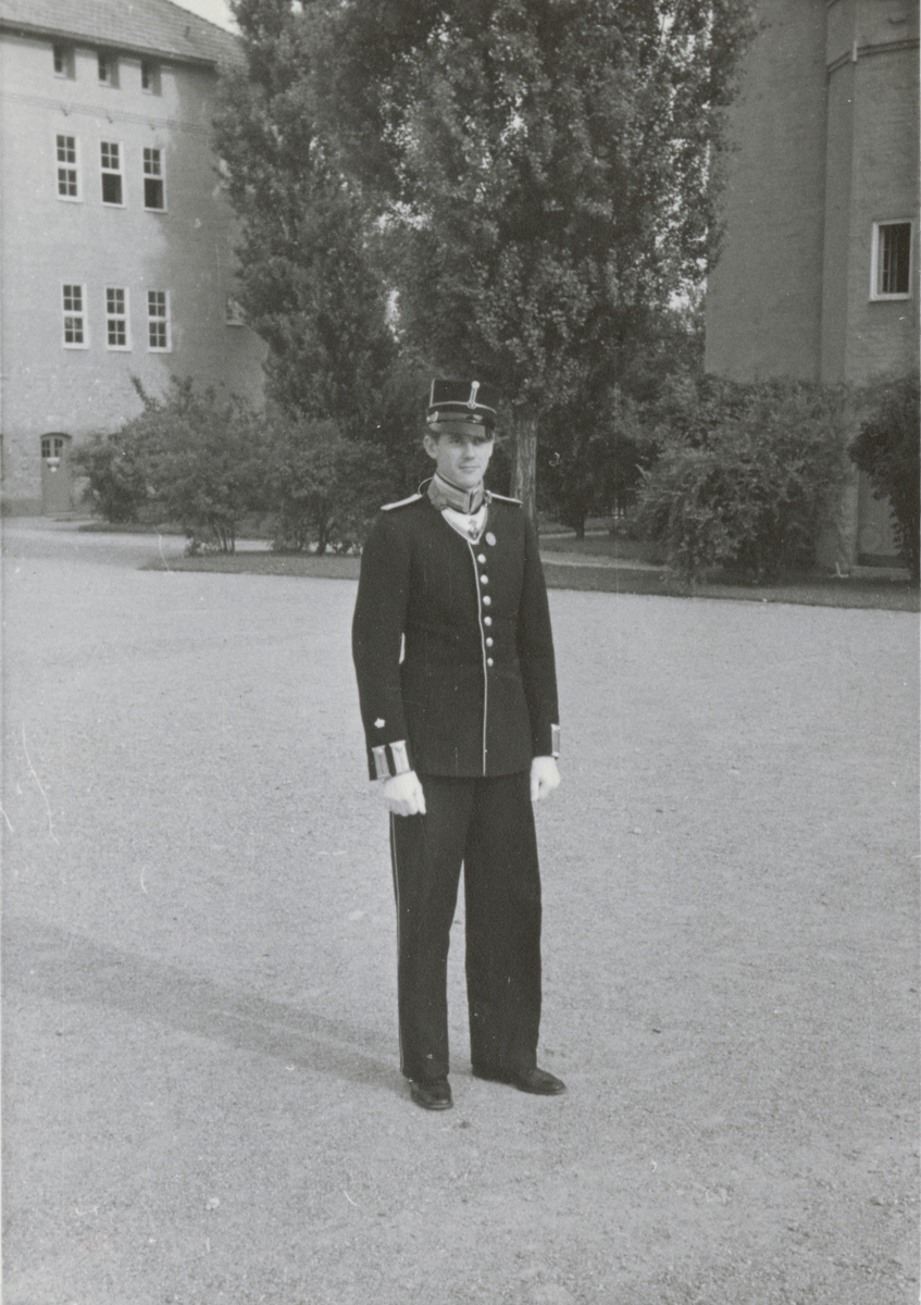 Fänrik Ebbe Bring från Södermanlands regemente I 10.