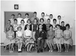 Klassebilde, Jevnaker skole, lærer er Haakon Skøien.