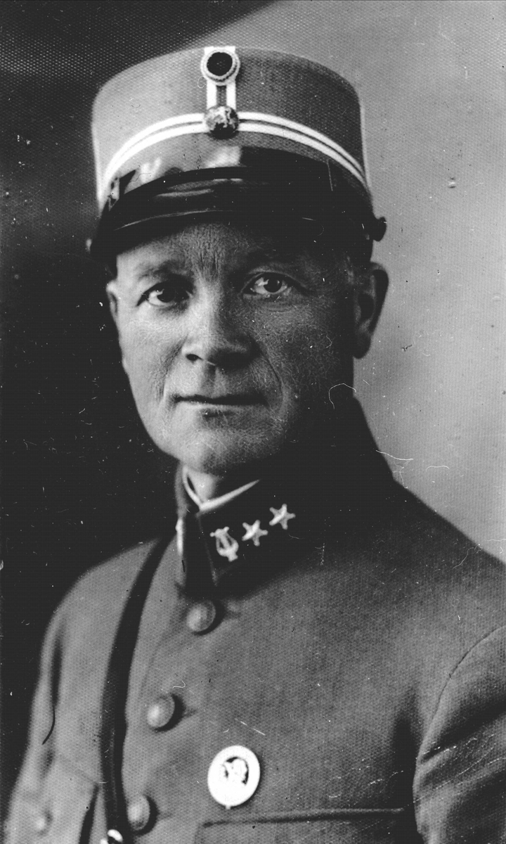 Musikkløytnant Rønning Møkleby.