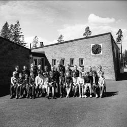 Klassfoto från Södra Skogens skola, Karlsborg, 1962.