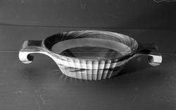 Lærer B. Landrøes modeller, skål.