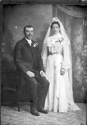 Brudebilde av Martin Iversen og Gurine Johnsen