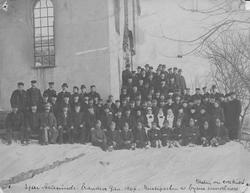 Etter Ålesunds-brannen i januar 1904. Off. ansatte og politi