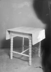 Bord fra Midttømme på Hovin