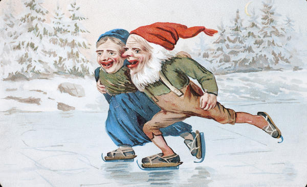 Julekort med en fjøsnisse med rød lue og ei kjerring i blå klær som går på skøyter.