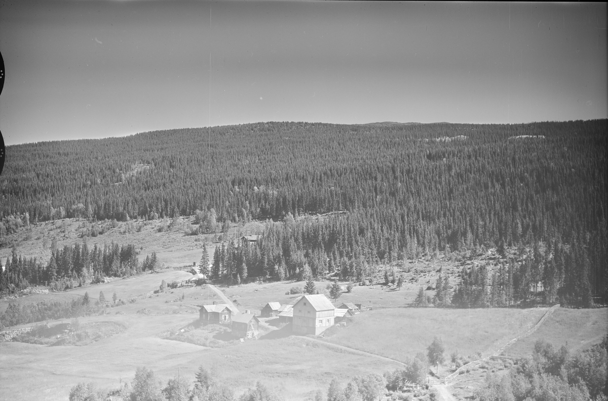 Rønningen ved Hundersætervegen i Øyer - Maihaugen / DigitaltMuseum