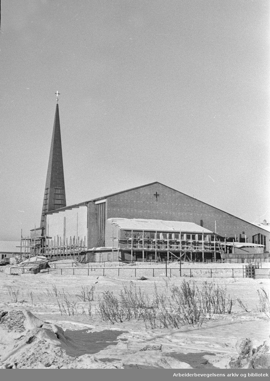 Tonsen kirke. Februar 1961