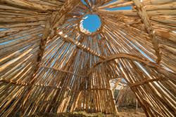 Bilde tatt under arbeidet med å bygge en rekonstuksjon av Da