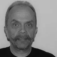 Kjell E. Stølen